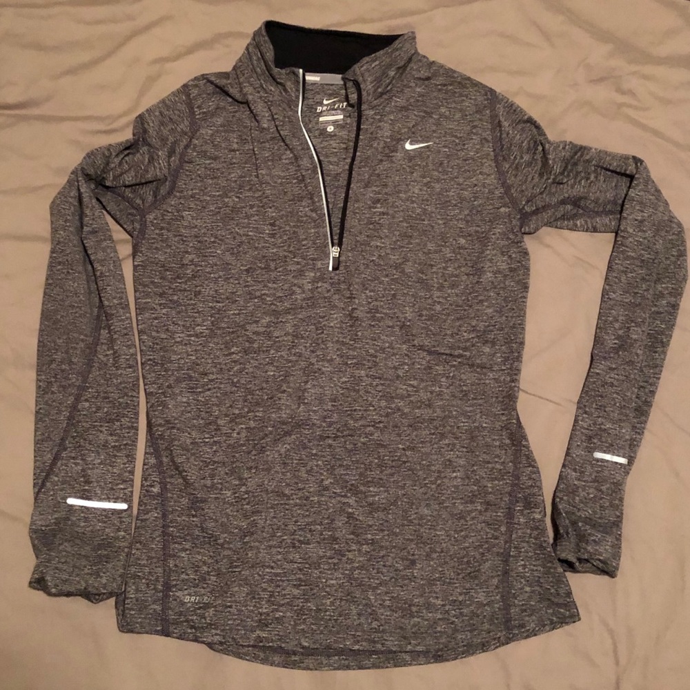 Women’s Nike Dryfit long sleeve